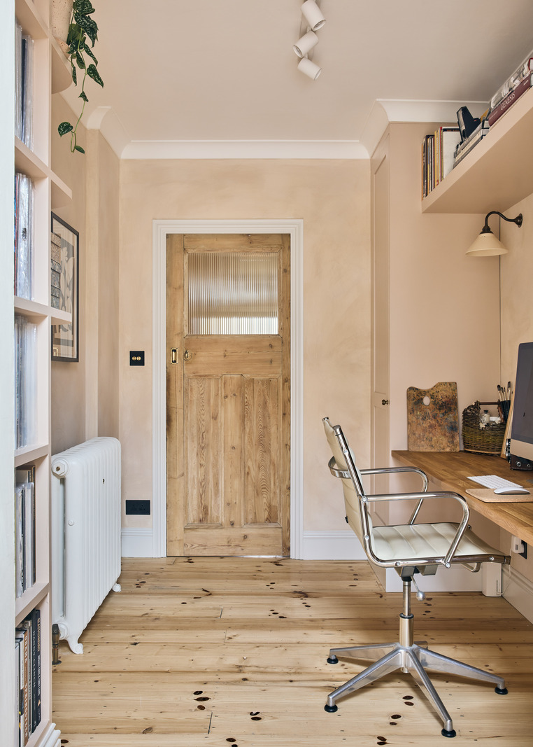 bureau dans entrée bureau dans entrée