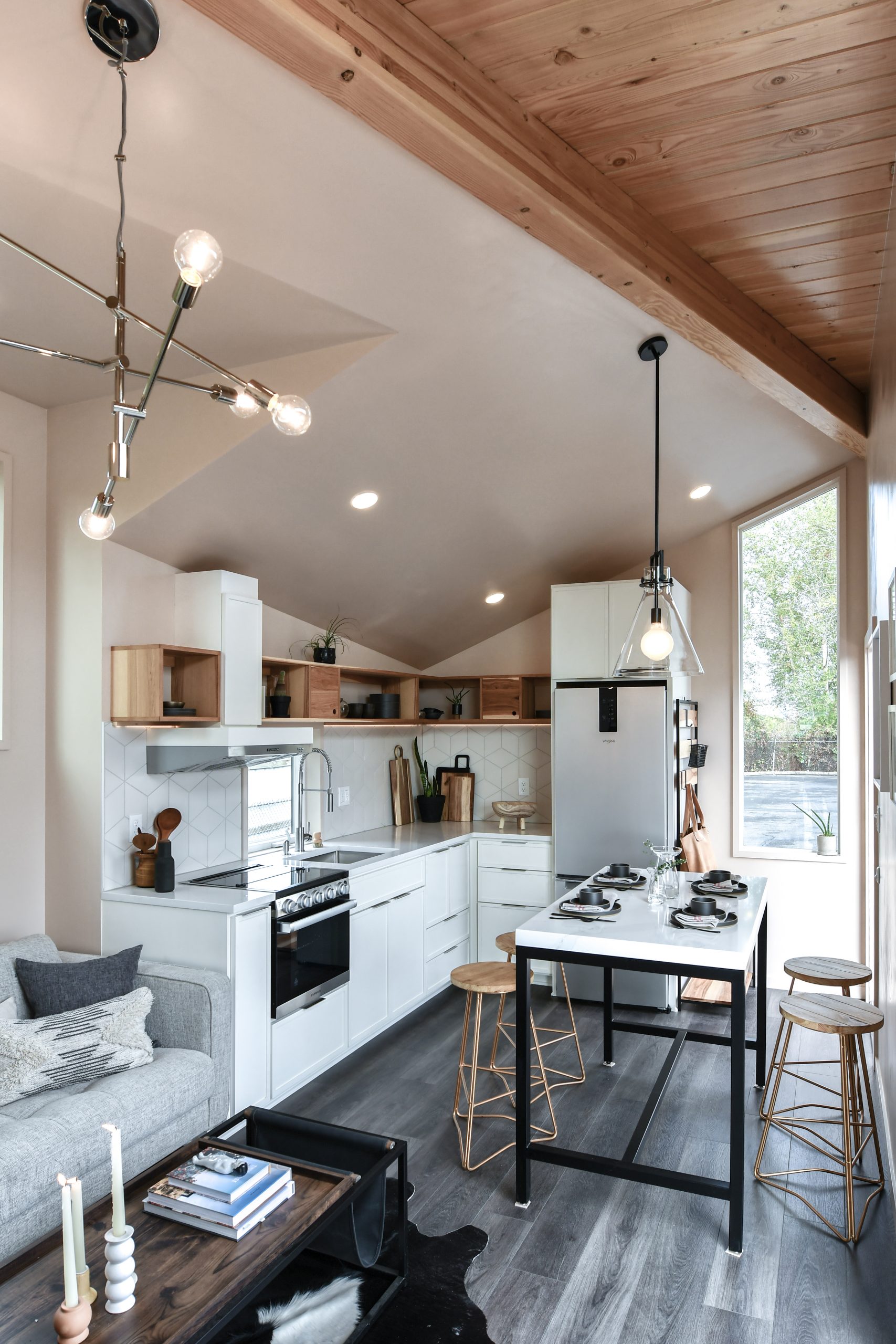 cuisine tiny house Modern Tiny Home Park Model