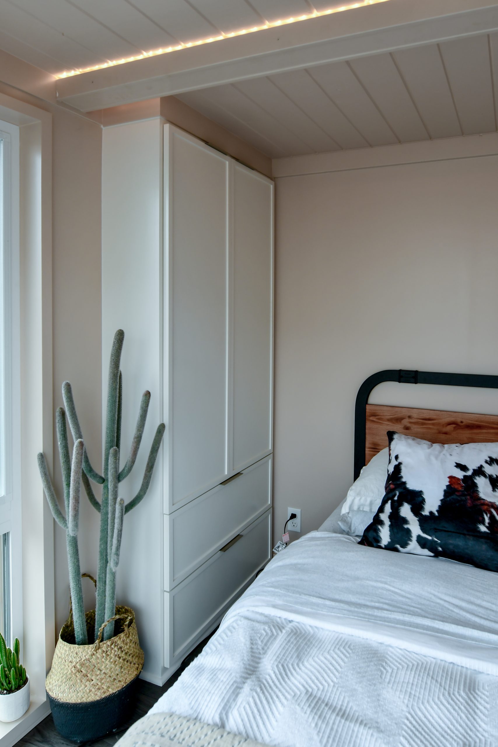 chambre tiny house Modern Tiny Home Park Model