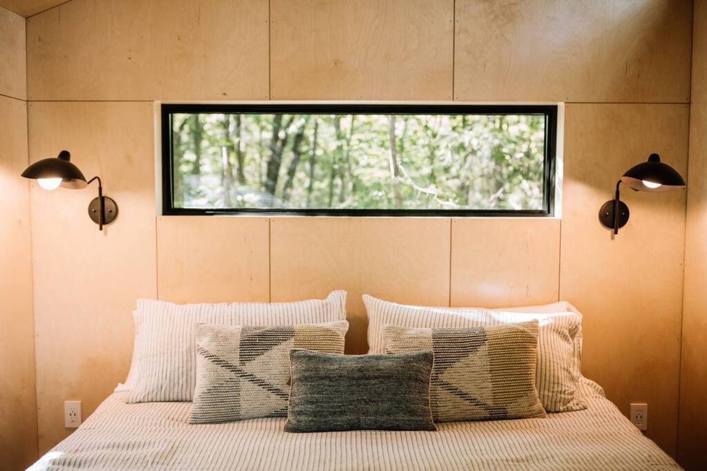 chambre petite maison en bois