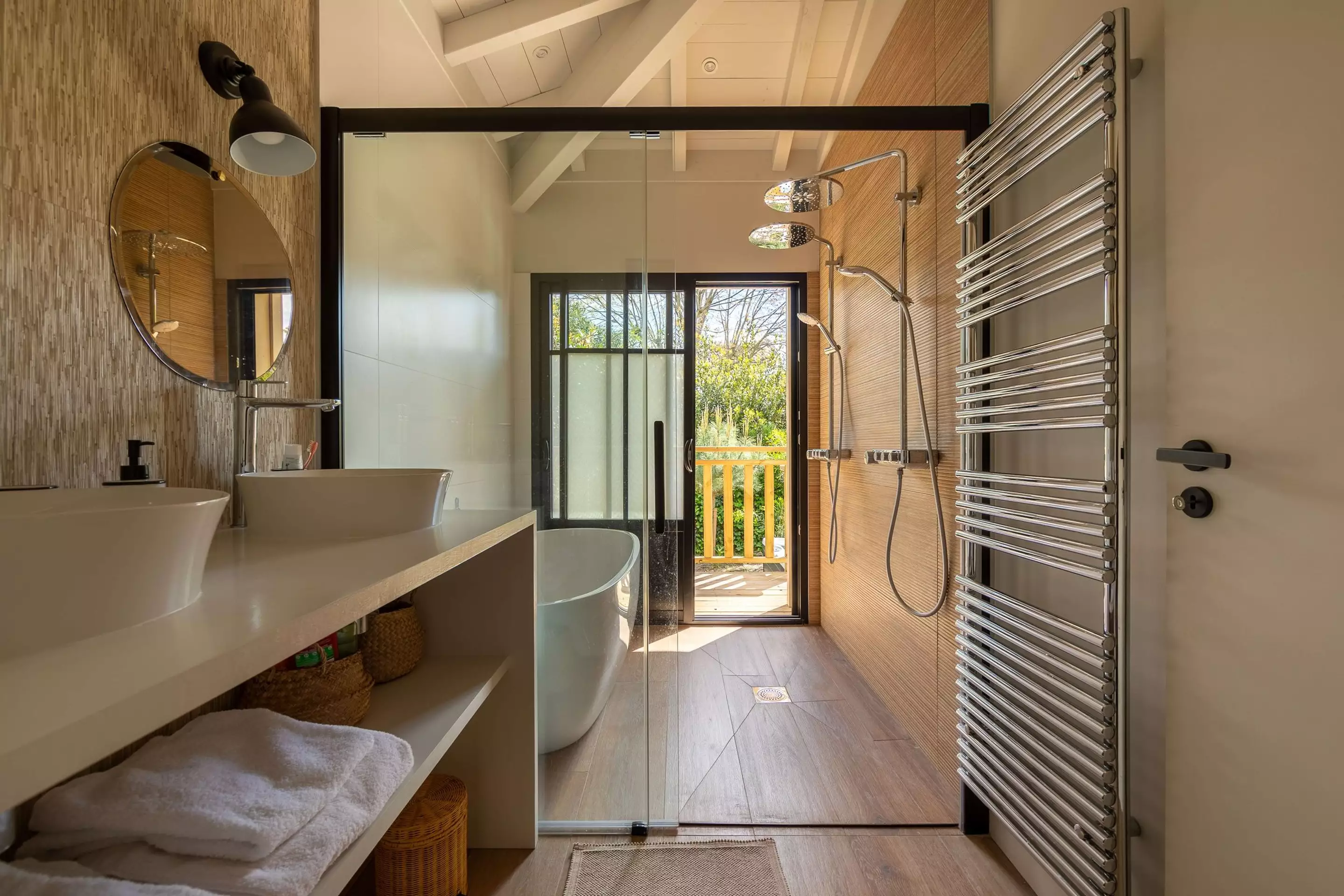 salle de bain design maison en bois Cap Ferret