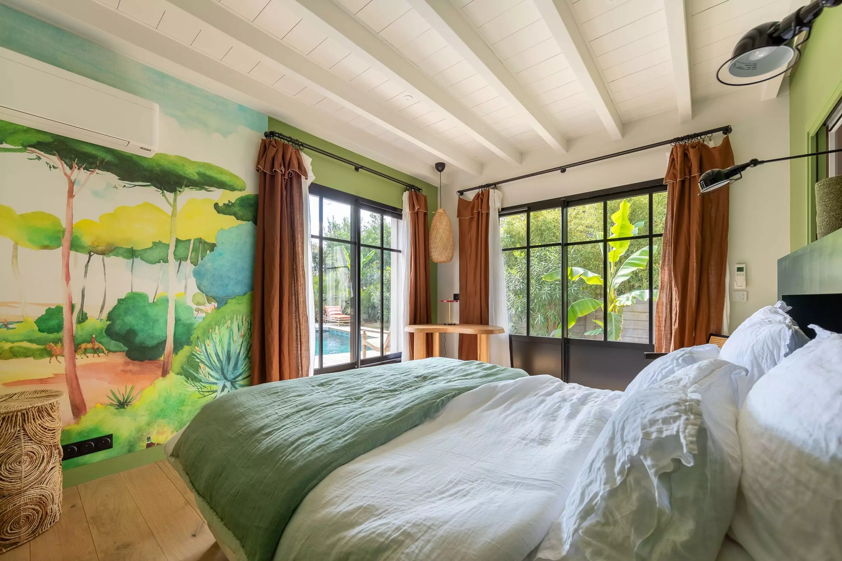 chambre avec papier-peint Isidore Leroy maison en bois Cap Ferret