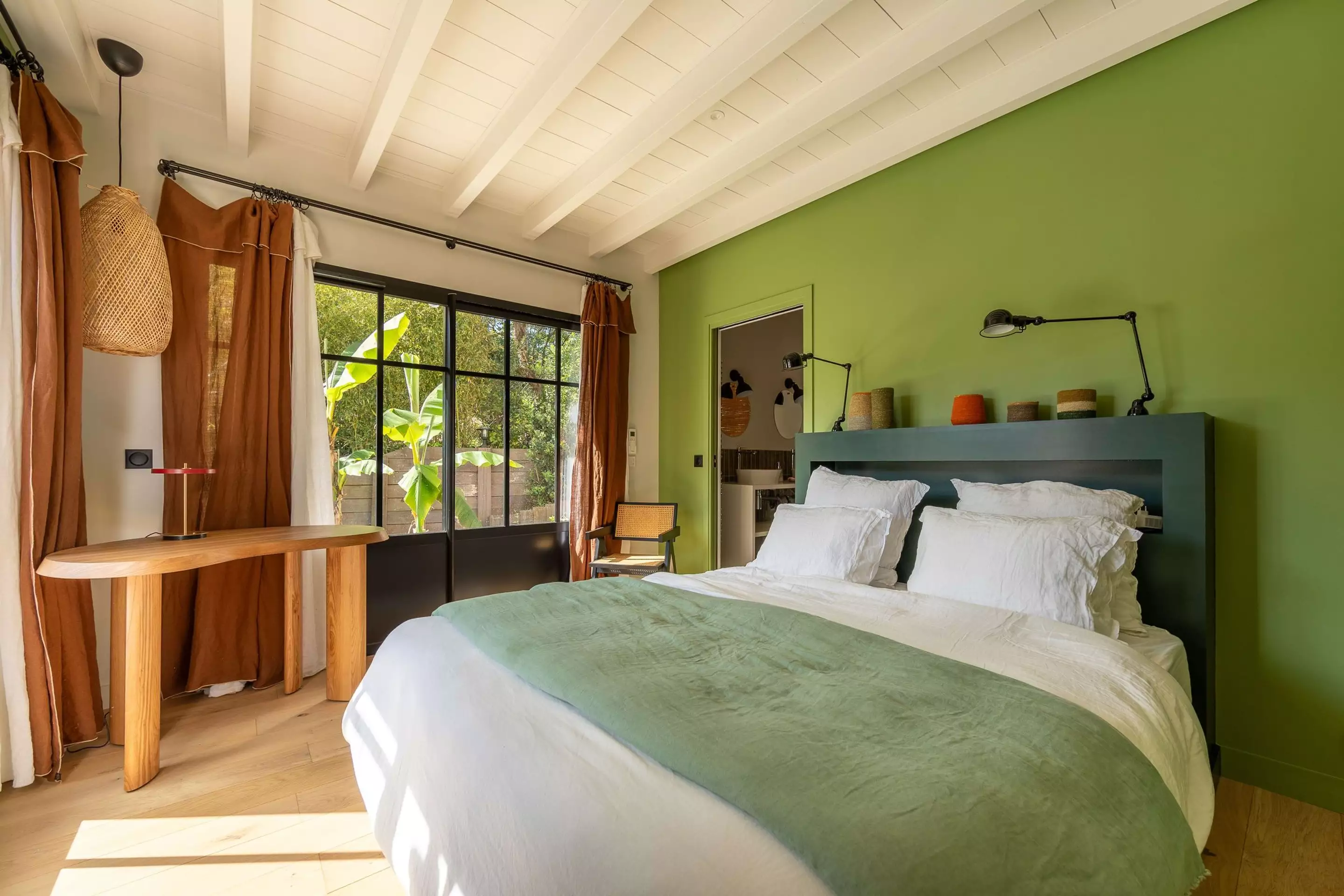 chambre mur vert