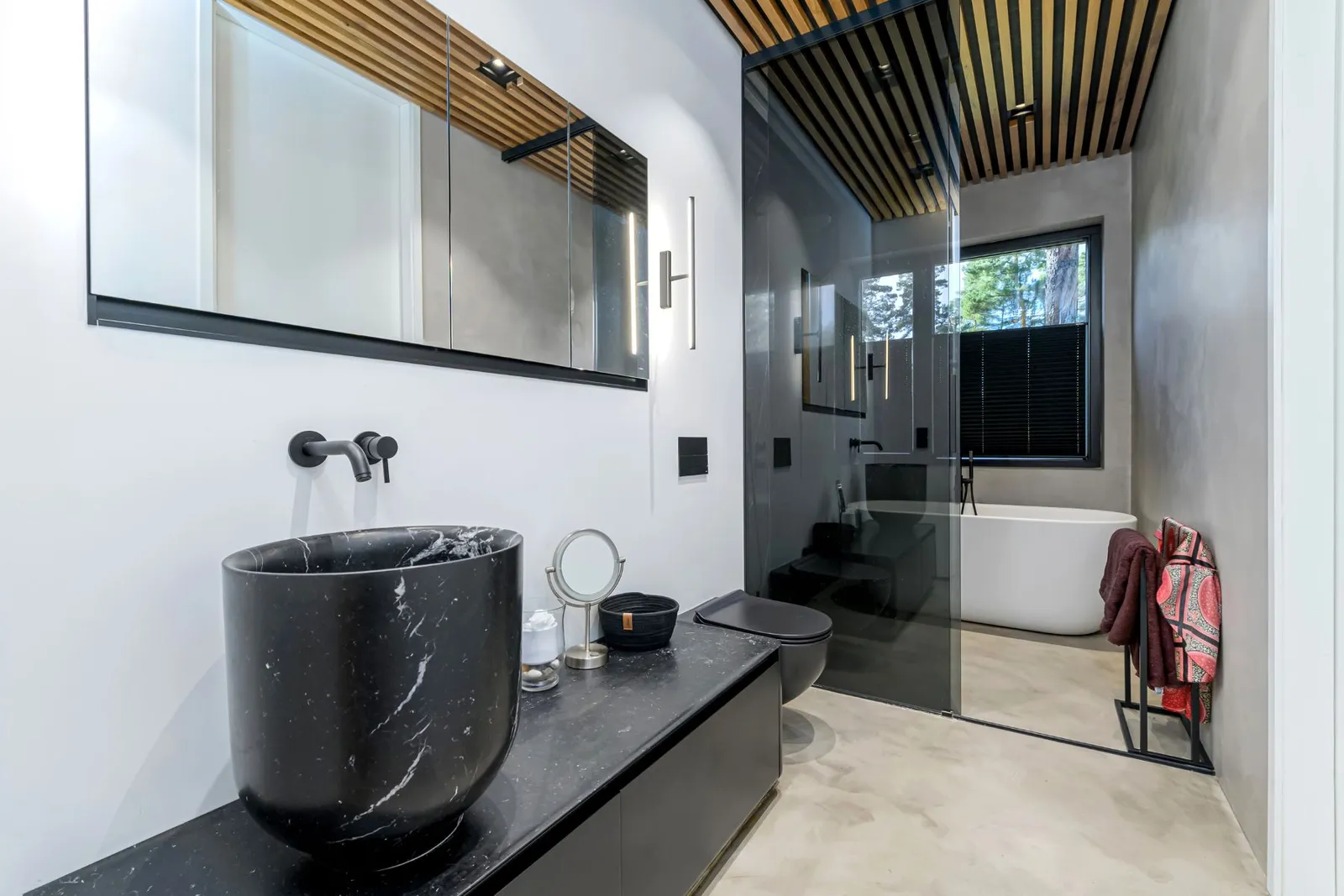 salle de bain design marbre