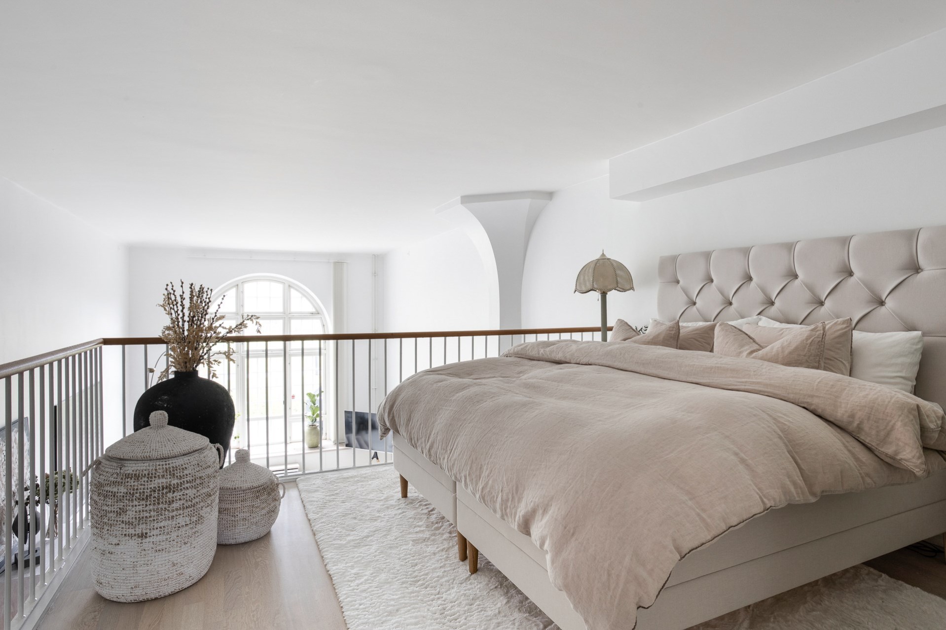 chambre sur mezzanine décoration contemporaine