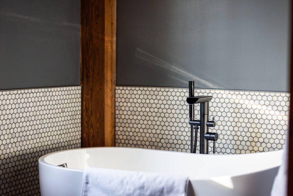 salle de bain avec baignoire îlot salle de bain avec baignoire îlot