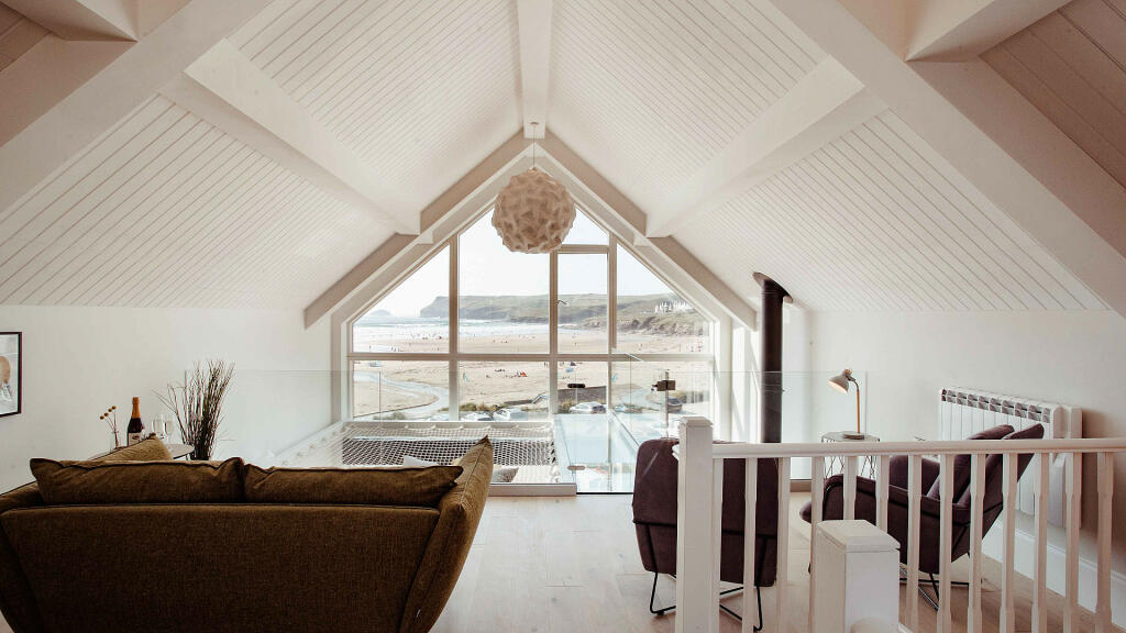 salon pignon vitré maison contemporaine