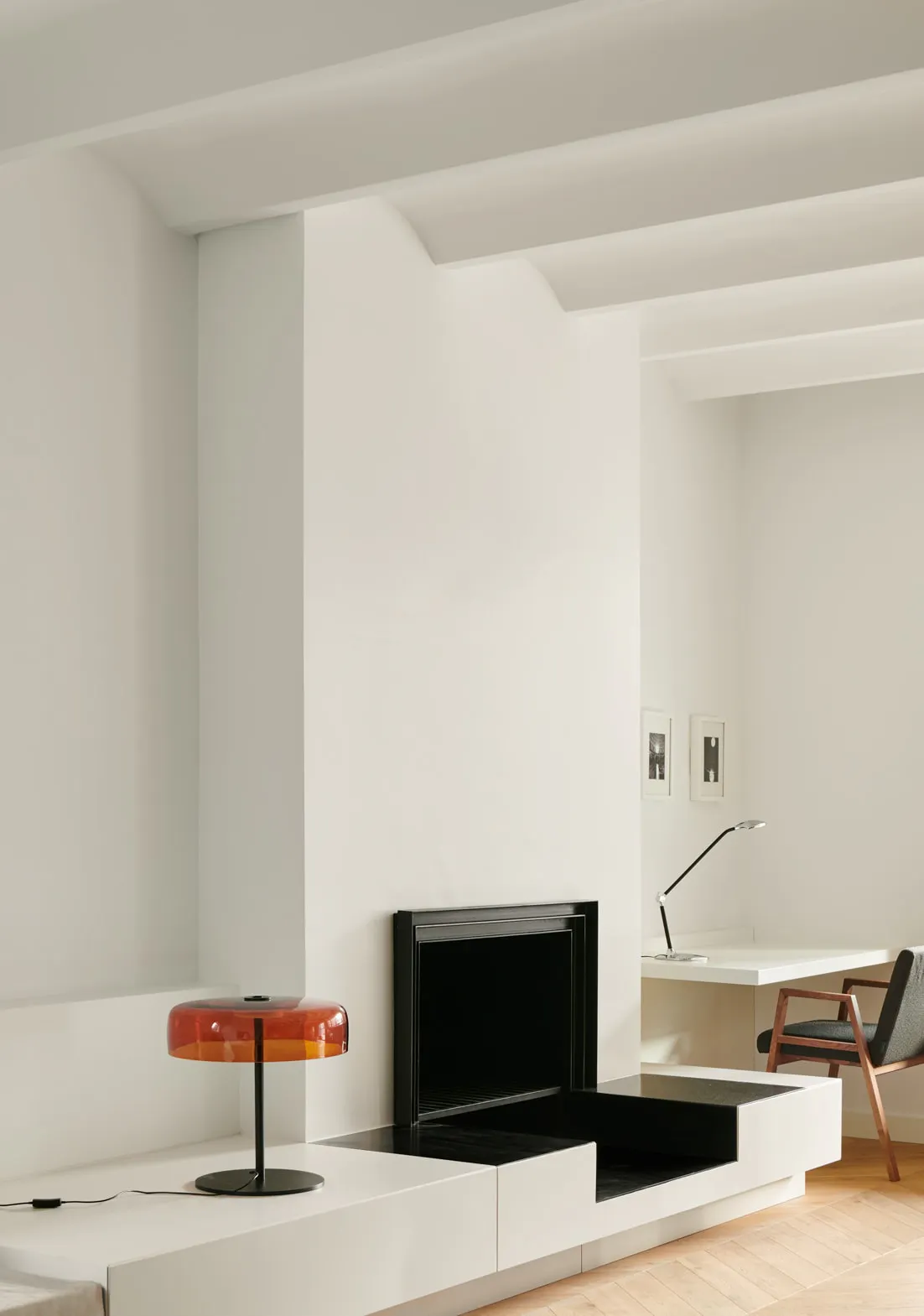 salon avec cheminée décoration contemporaine