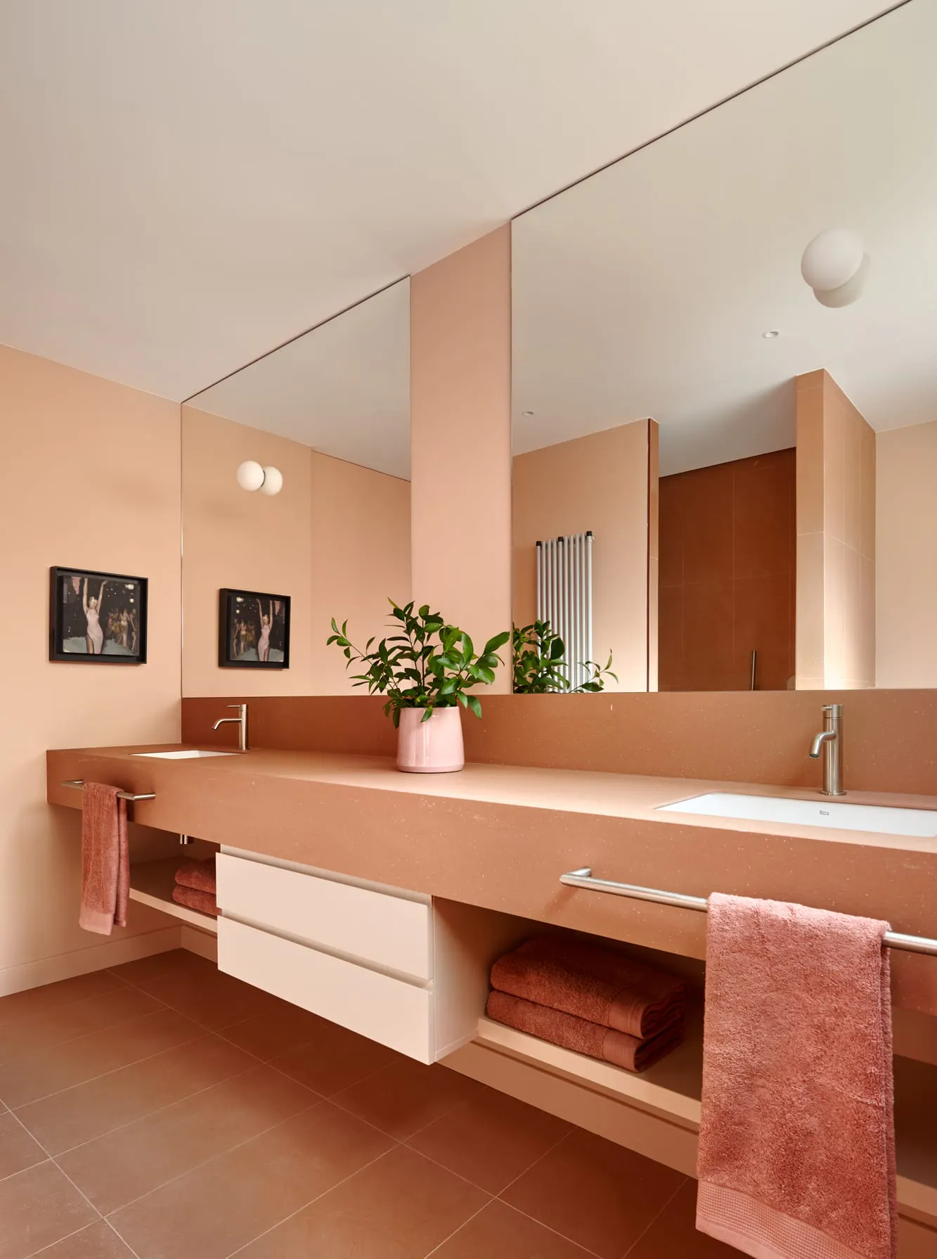 salle de bain terracotta décoration contemporaine