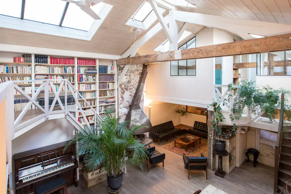 salon double hauteur maison de ville loft Paris salon double hauteur maison de ville loft Paris
