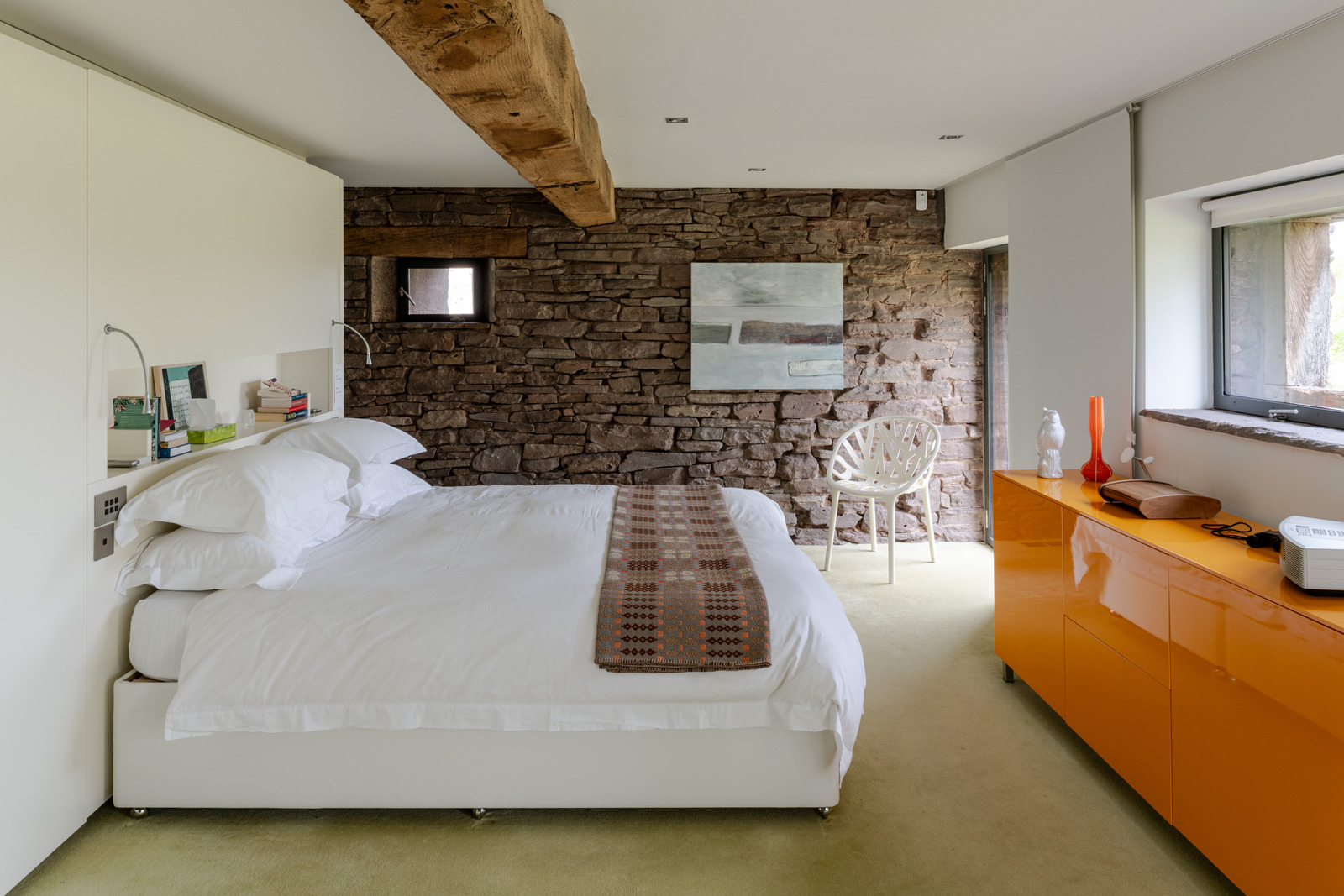 chambre avec mur de pierres maison ancienne rénovée chambre avec mur de pierres maison ancienne rénovée