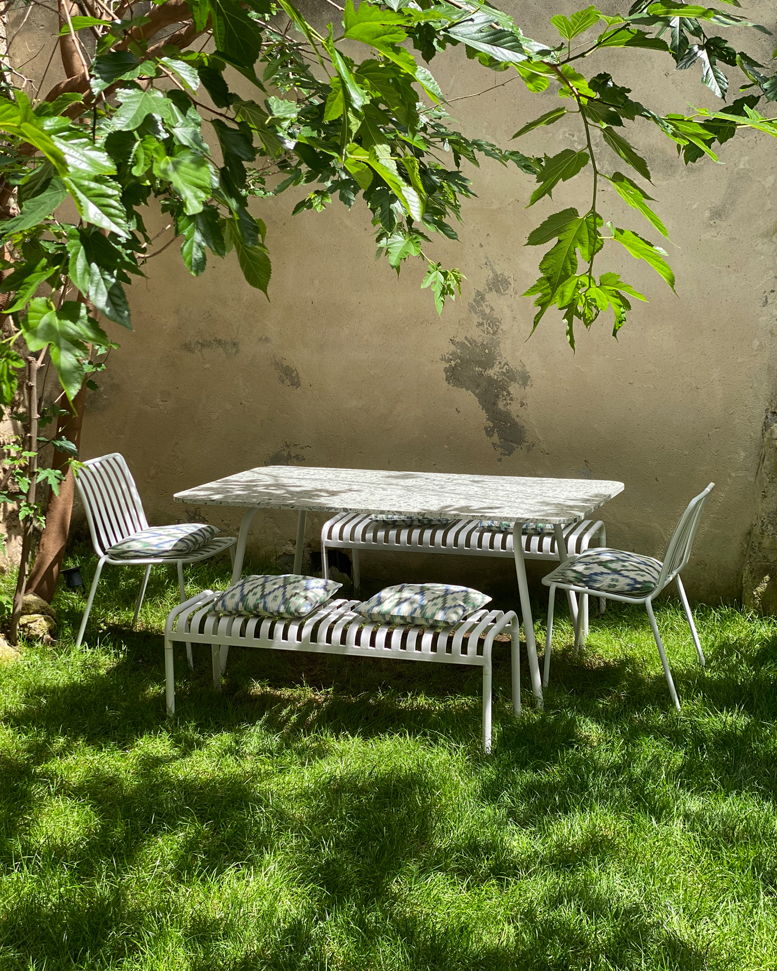 jardin La maison du Puisatier Uzès jardin La maison du Puisatier Uzès