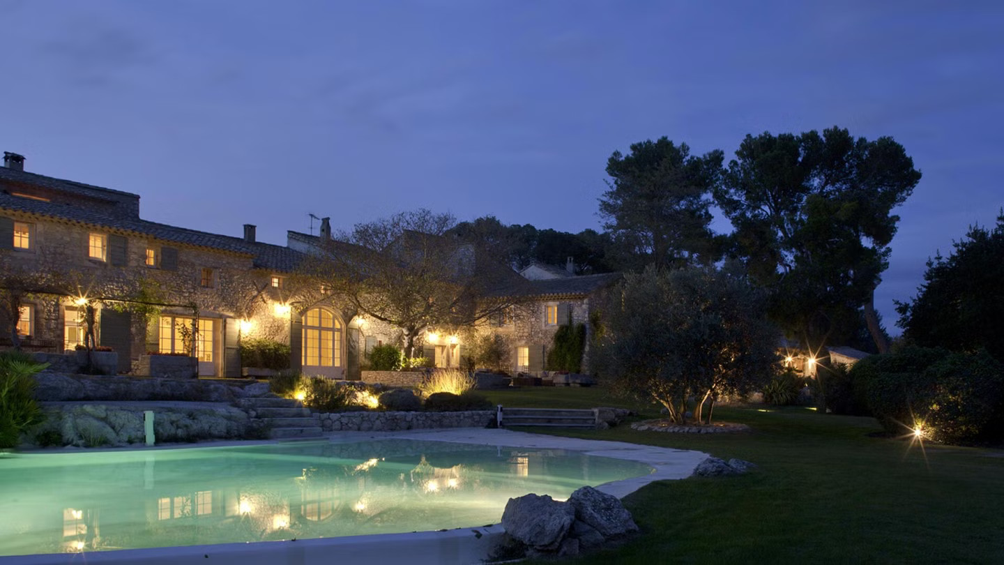 vieille maison en pierres Le Mas de la Rose Eygalières
