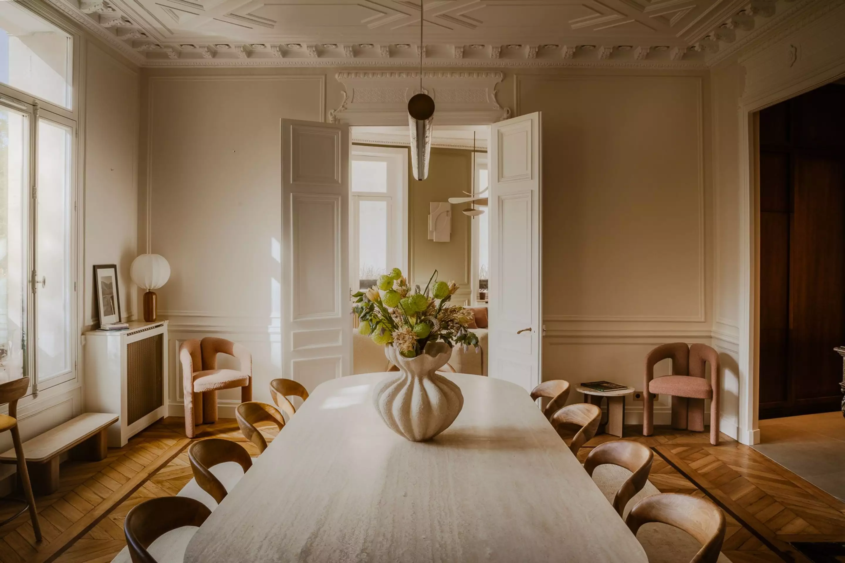 salle à manger appartement Paris haussmannien
