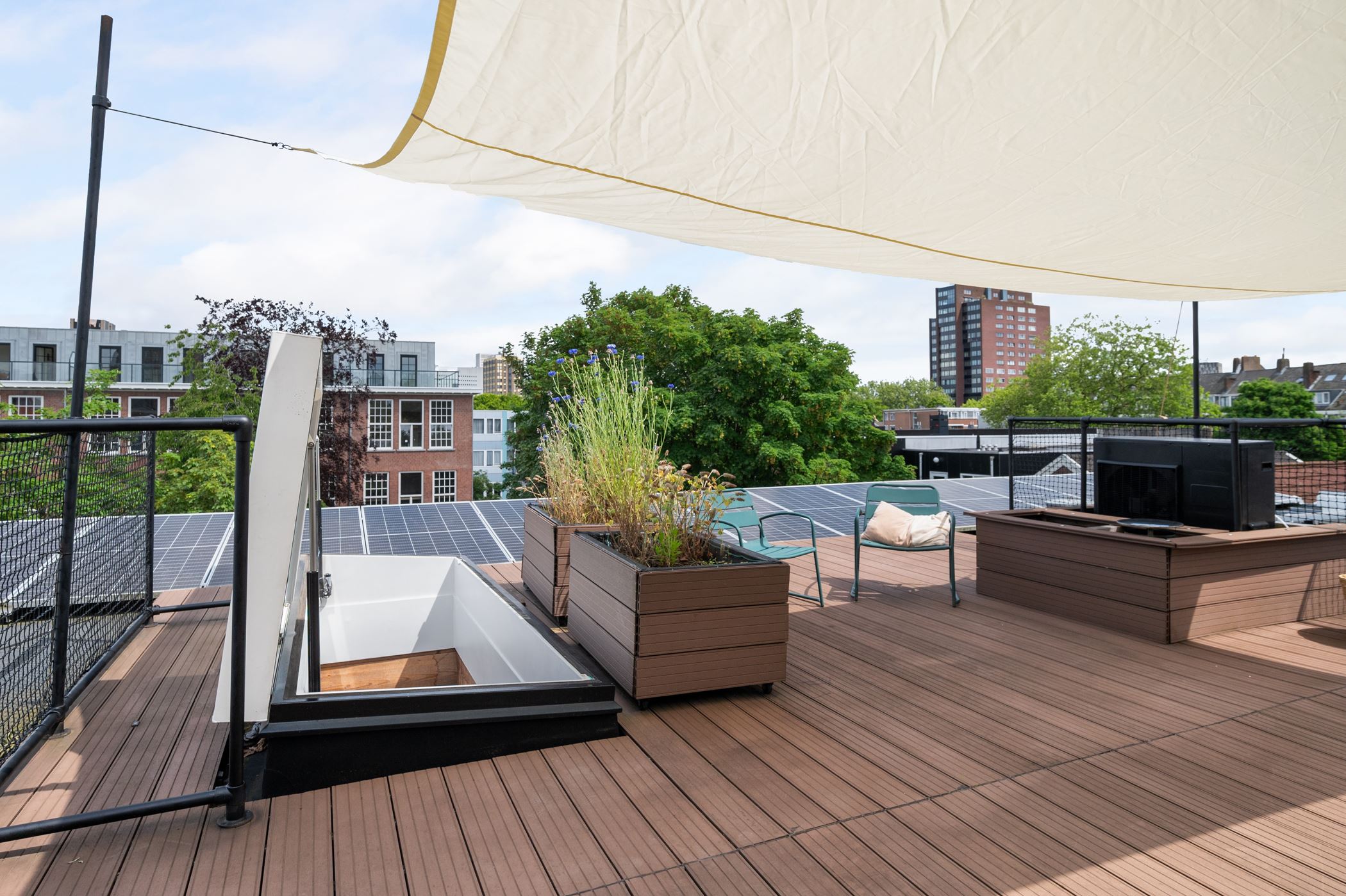 terrasse sur le toit appartement dans une ancienne école