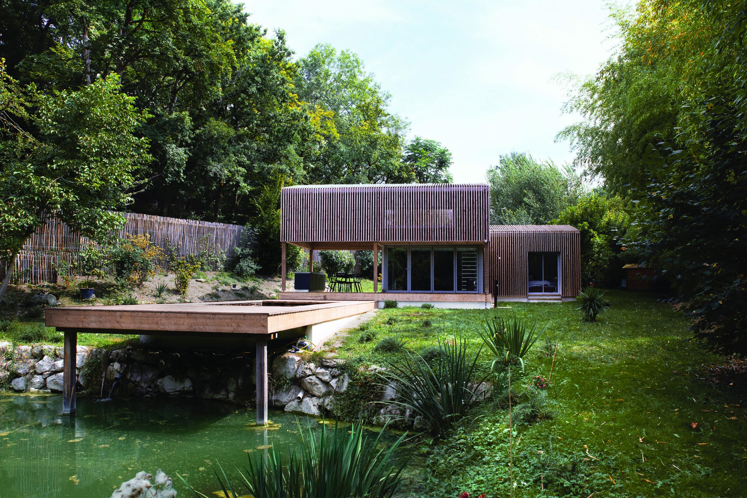 maison architecte au bord d maison architecte au bord d'un lac
