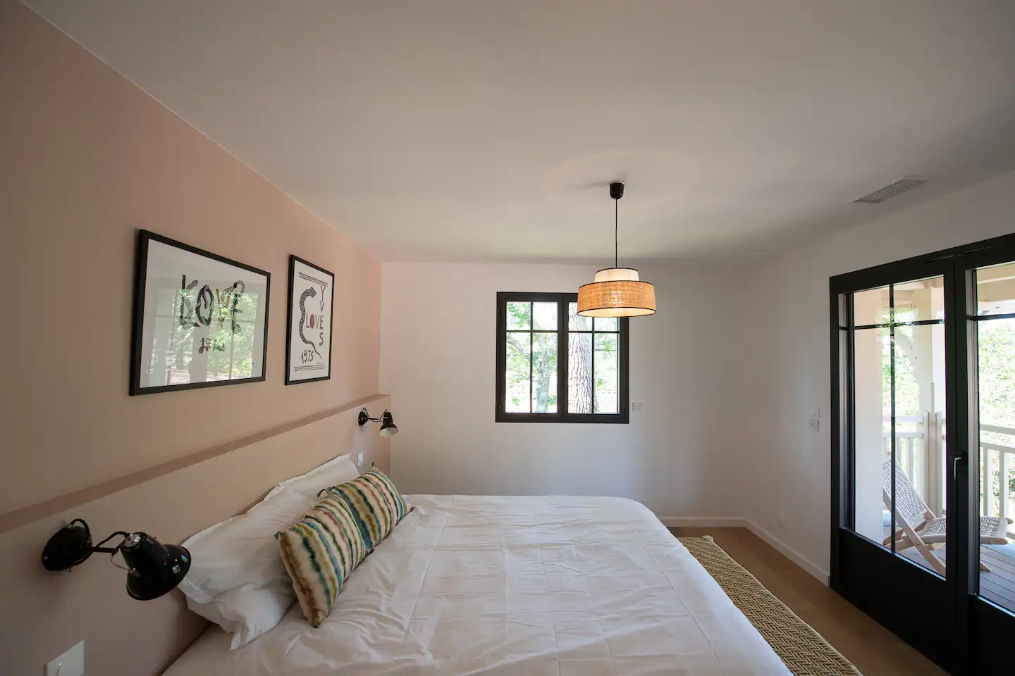 chambre minimaliste La Villa des Grands Pins Arcachon