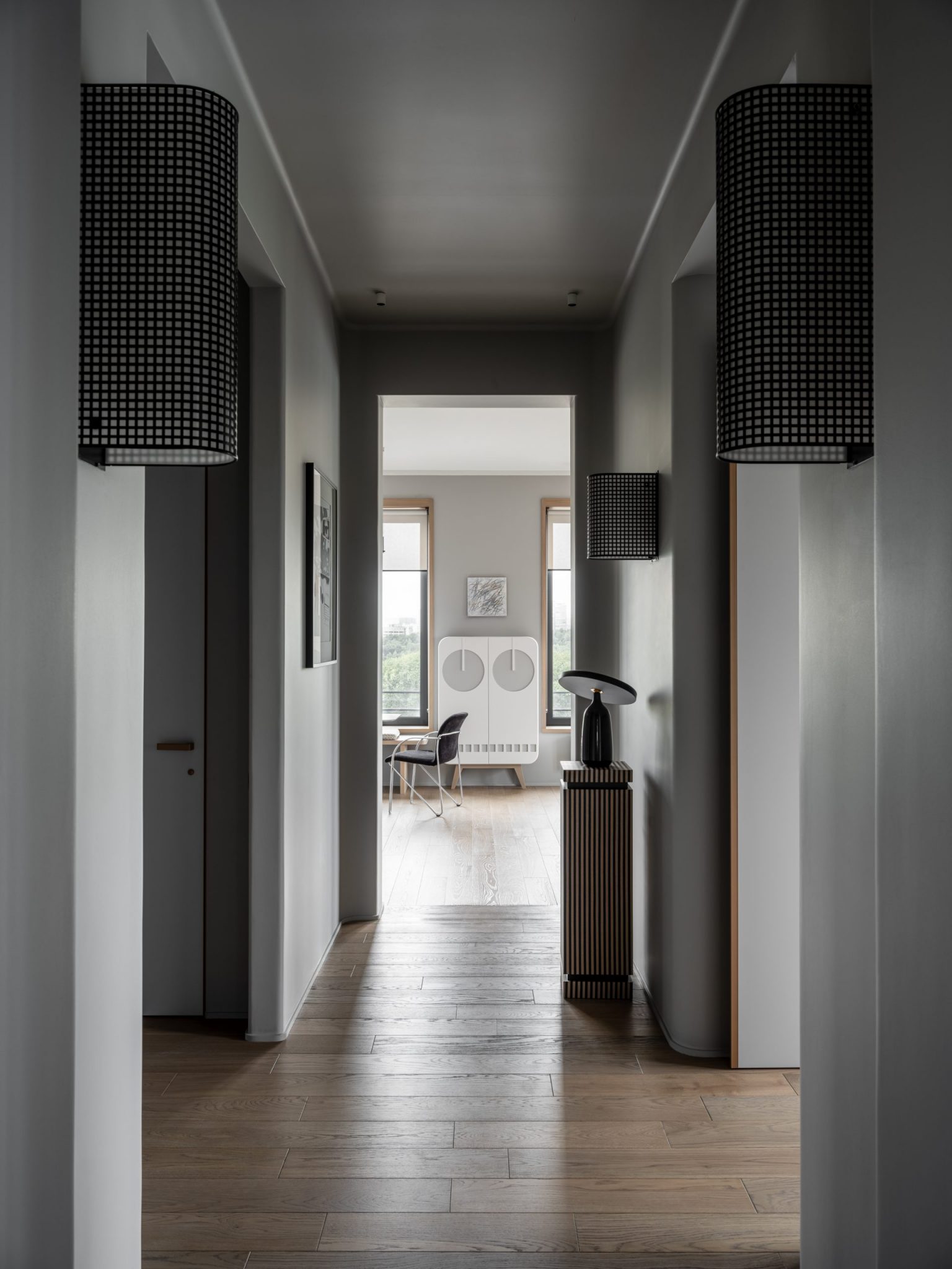 entrée murs gris