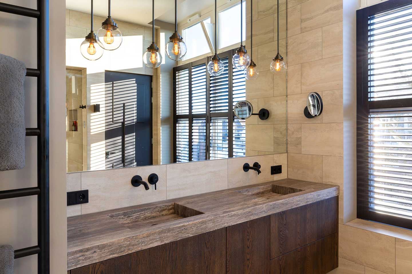 salle de bain marbre