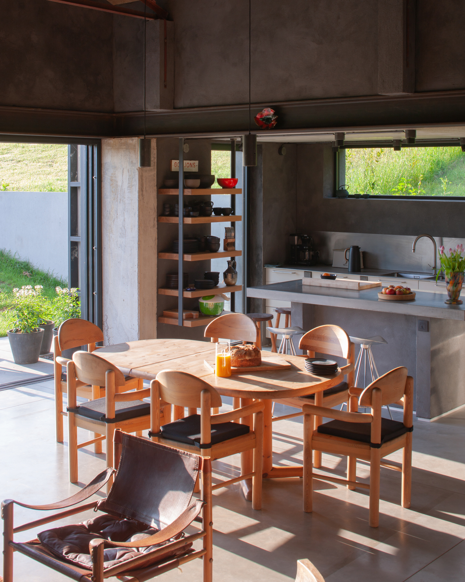 cuisine ouverte gris béton cuisine ouverte gris béton