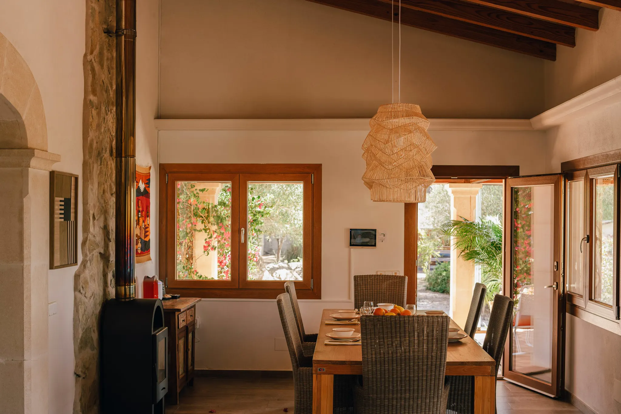 salle à manger maison avec piscine Majorque