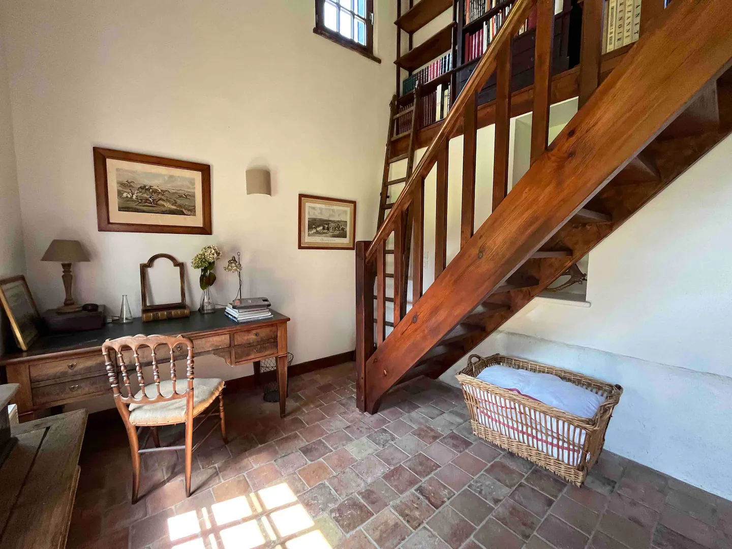 entrée décoration classique chic manoir de Cauverville 18e siècle Normandie