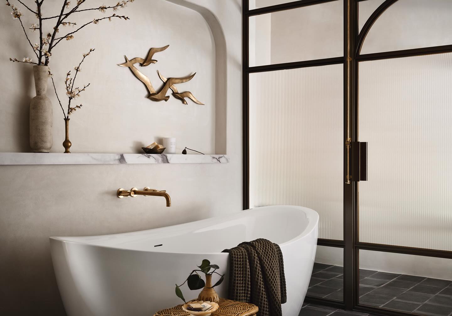 salle de bain design baignoire îlot salle de bain design baignoire îlot