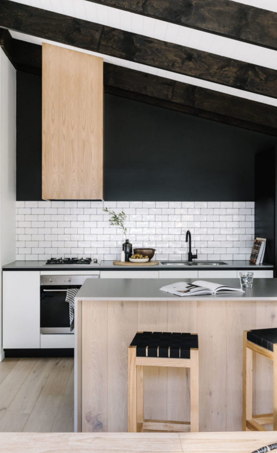 cuisine design bois clair Prebuilt modèle Habitat
