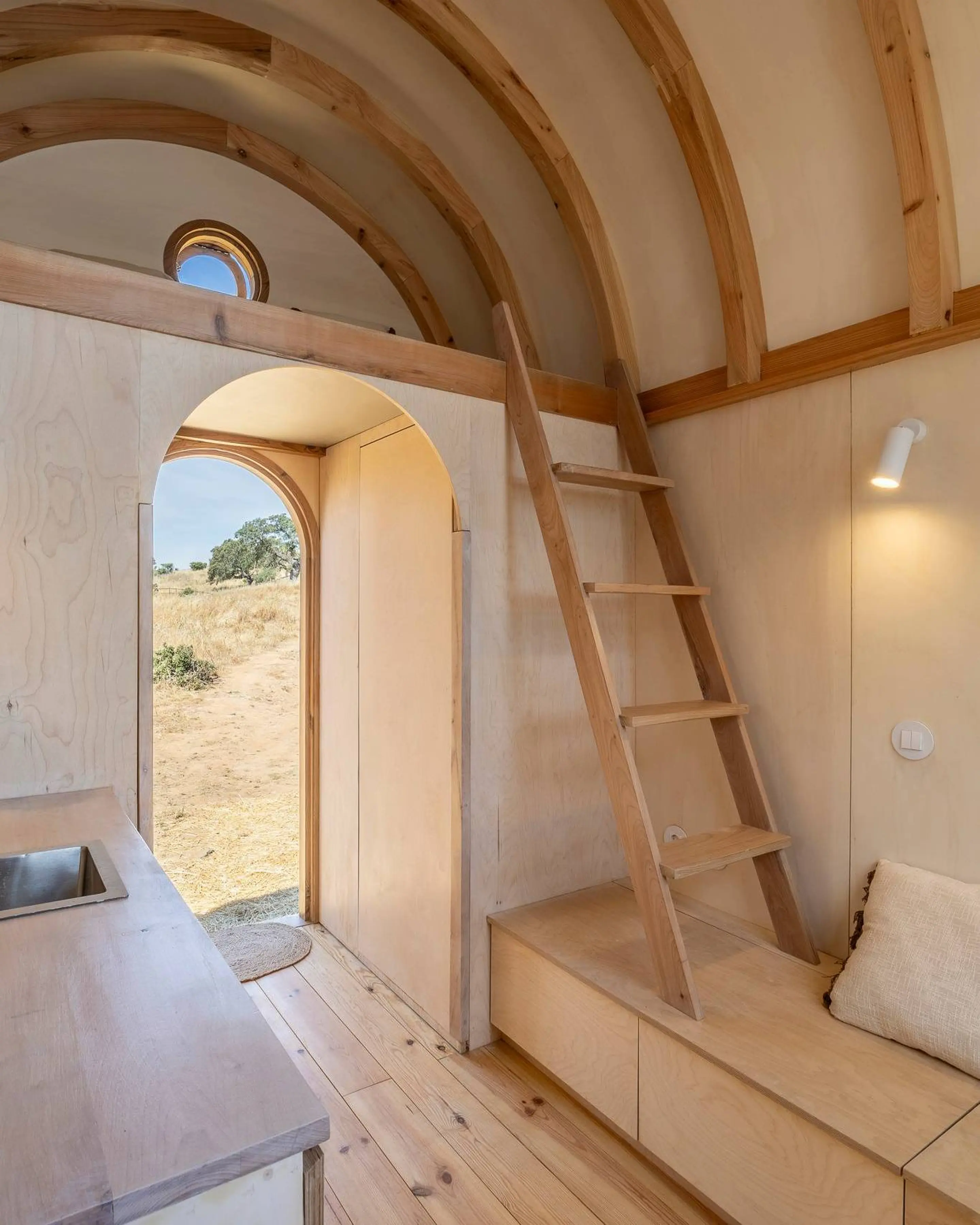 espace salon tiny house MadeiGincho