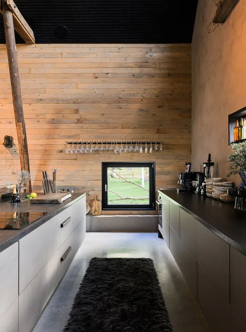 cuisine grange rénovée décoration contemporaine