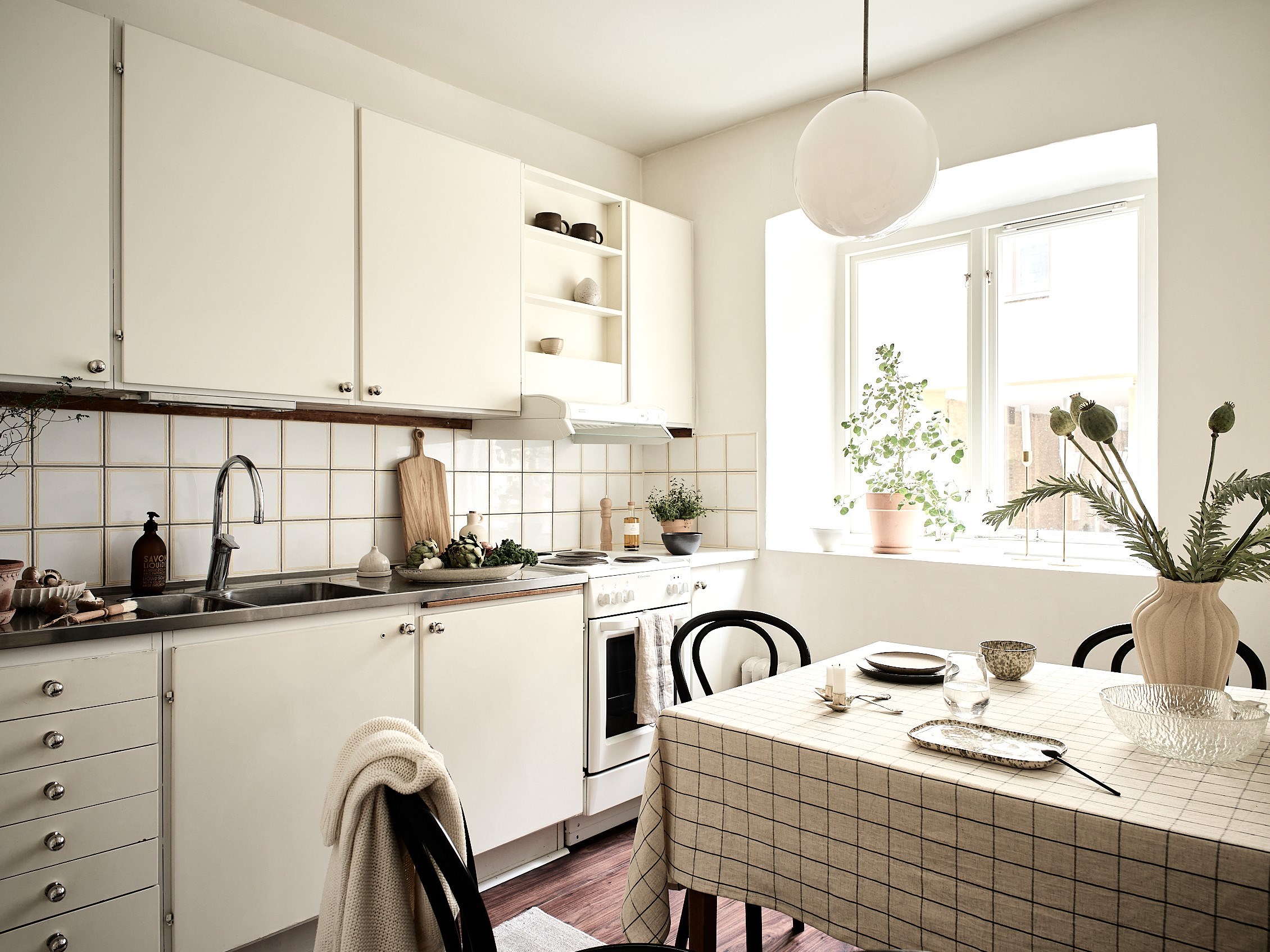 cuisine décoration scandinave beige studio 43m2 cuisine décoration scandinave beige studio 43m2