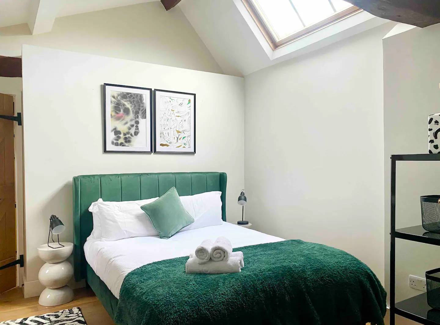 chambre mansardée avec lucarne maison en pierres chambre mansardée avec lucarne maison en pierres