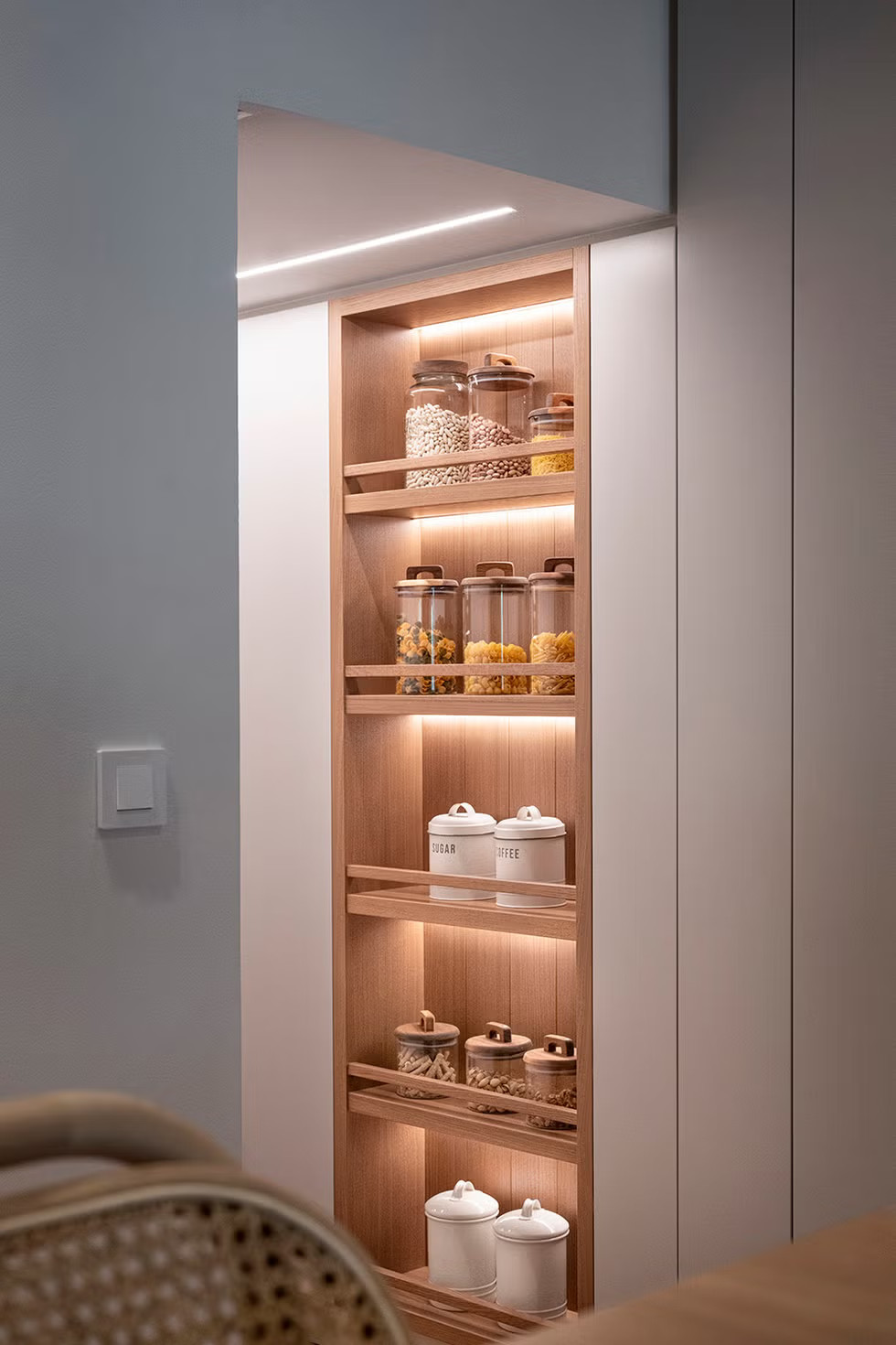 garde-manger garde-manger