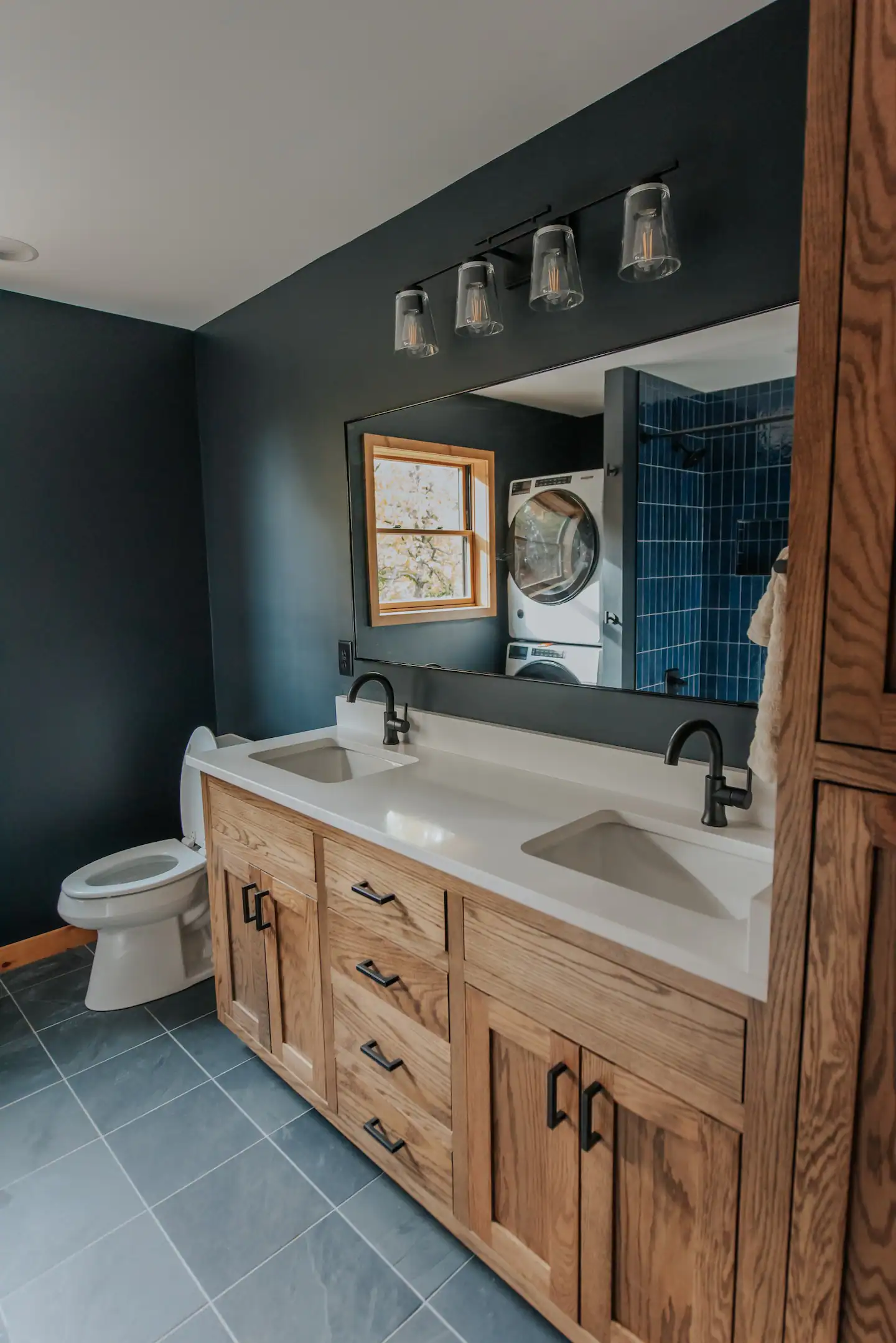 salle de bain bleue et bois salle de bain bleue et bois
