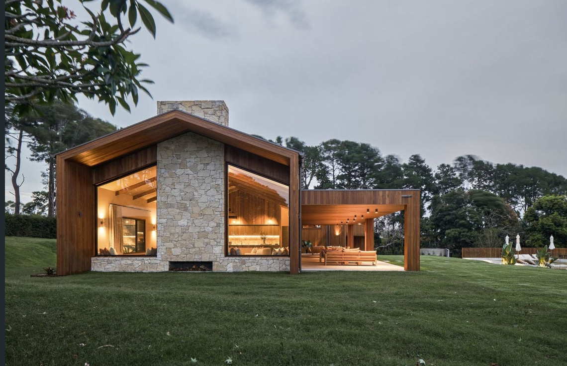 maison en bois de cèdre avec piscine maison en bois de cèdre avec piscine