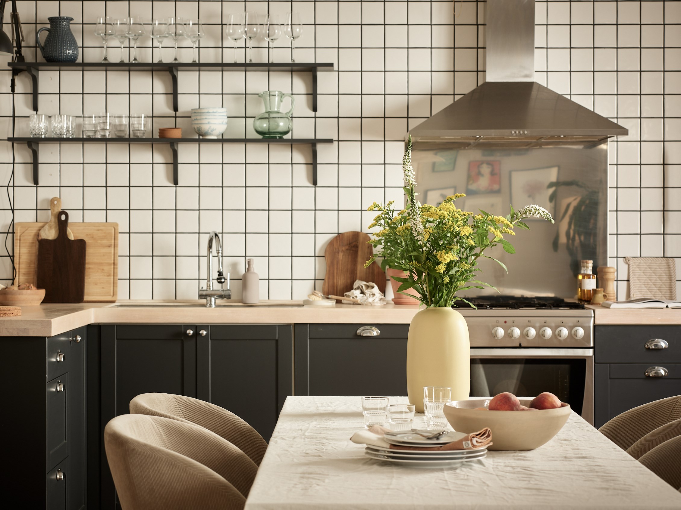cuisine noire ouverte avec salle à manger décoration scandinave cuisine noire ouverte avec salle à manger décoration scandinave