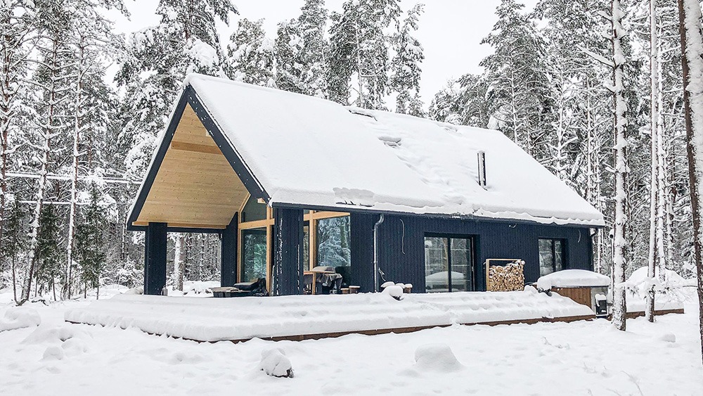 maison préfabriquée en bois EcoTown dans les Pyrénées maison préfabriquée en bois EcoTown dans les Pyrénées
