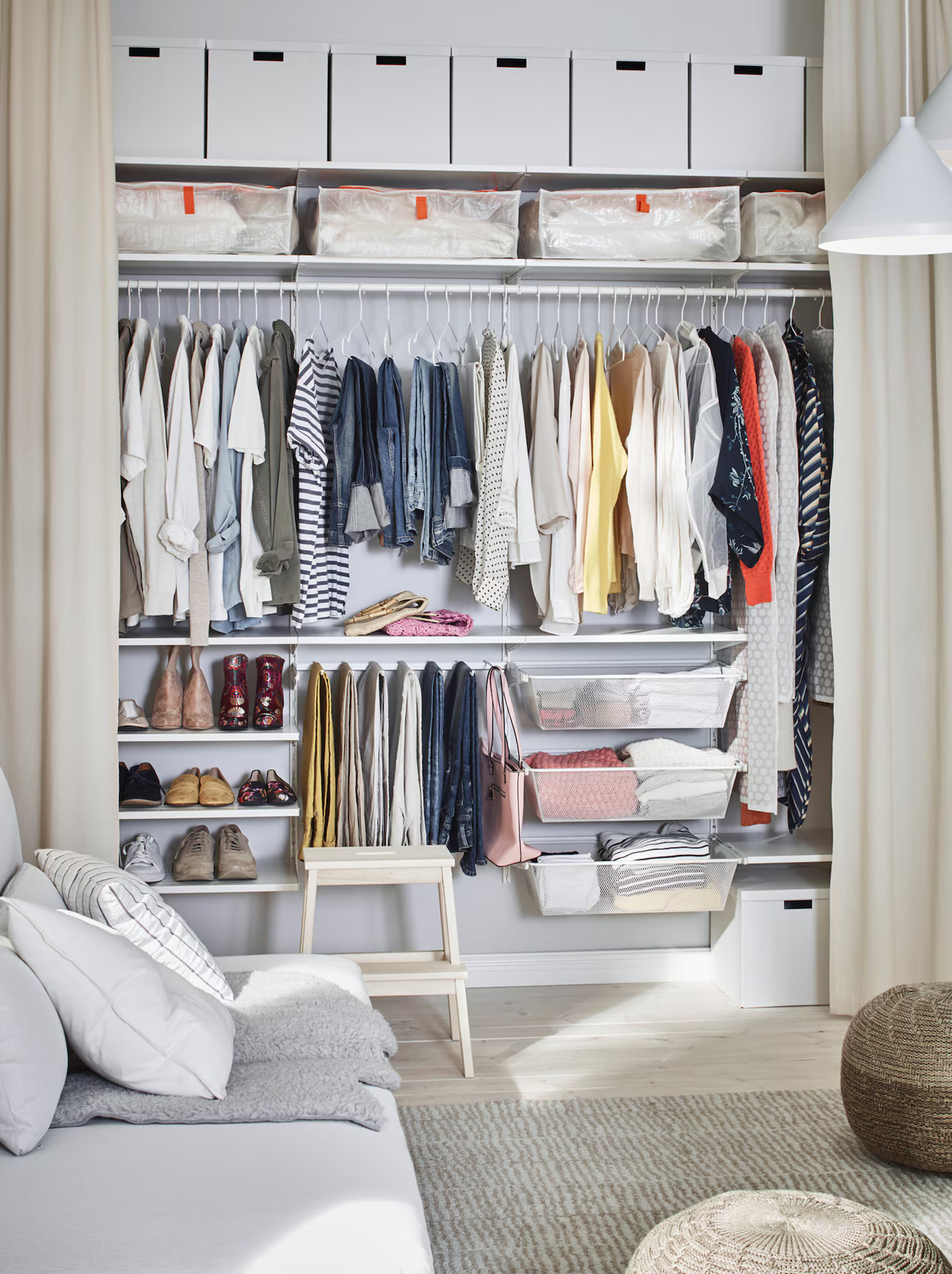 dressing derrière rideau