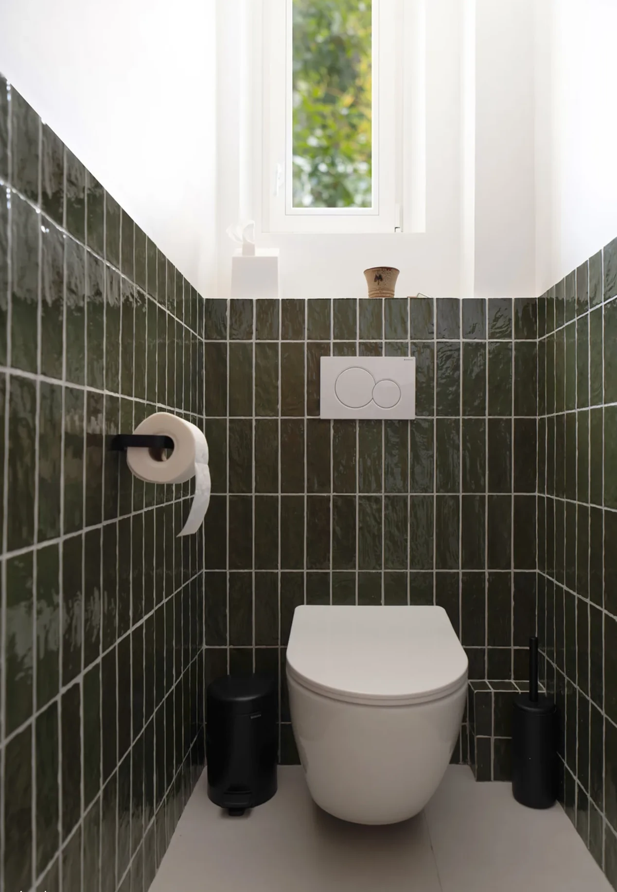 toilettes carrelage vert maison ancienne rénovée toilettes carrelage vert maison ancienne rénovée