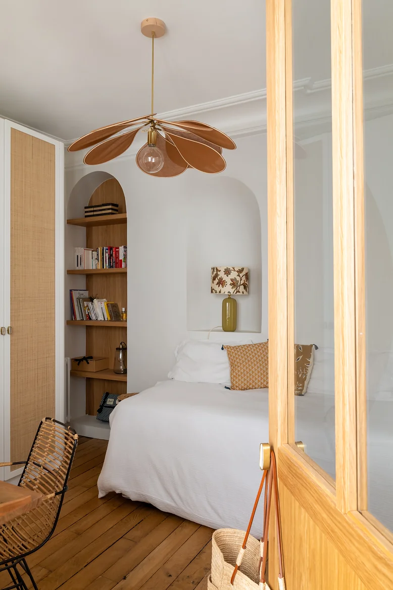 chambre en second jour avec verrière bois
