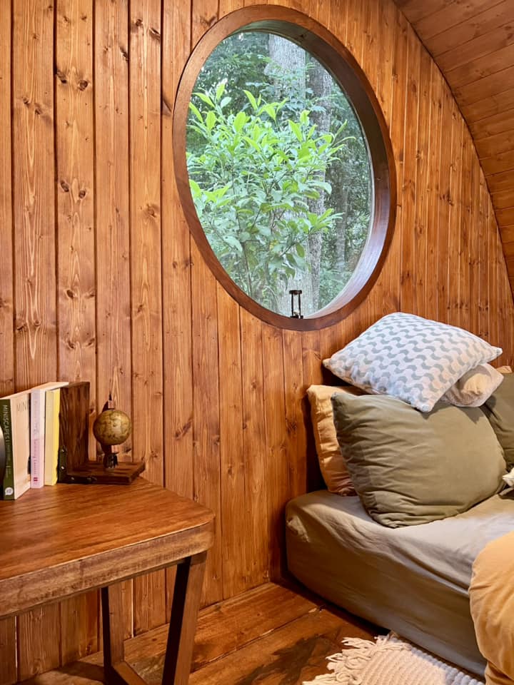 chambre avec fenêtre circulaire chambre avec fenêtre circulaire