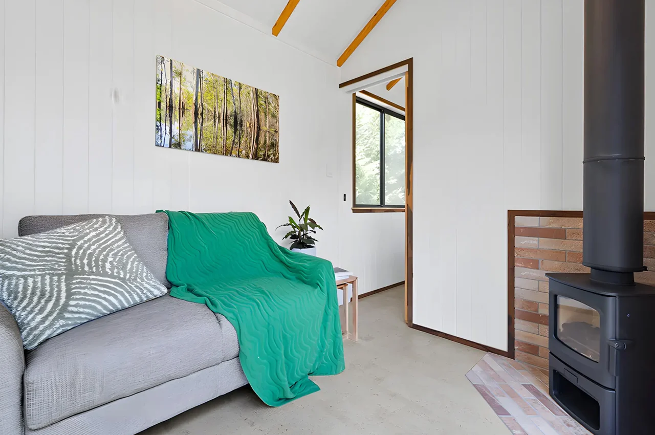 salon tiny house 18m2 Casuarina de Evergreen Houses Australia salon tiny house 18m2 Casuarina de Evergreen Houses Australia