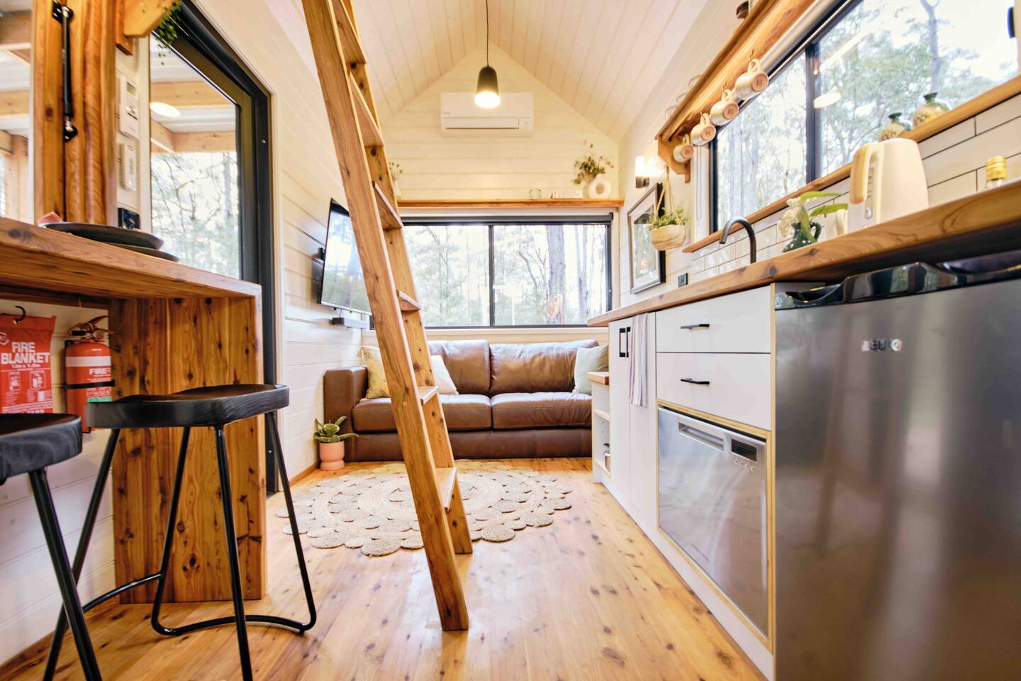 cuisine et salon tiny house cuisine et salon tiny house
