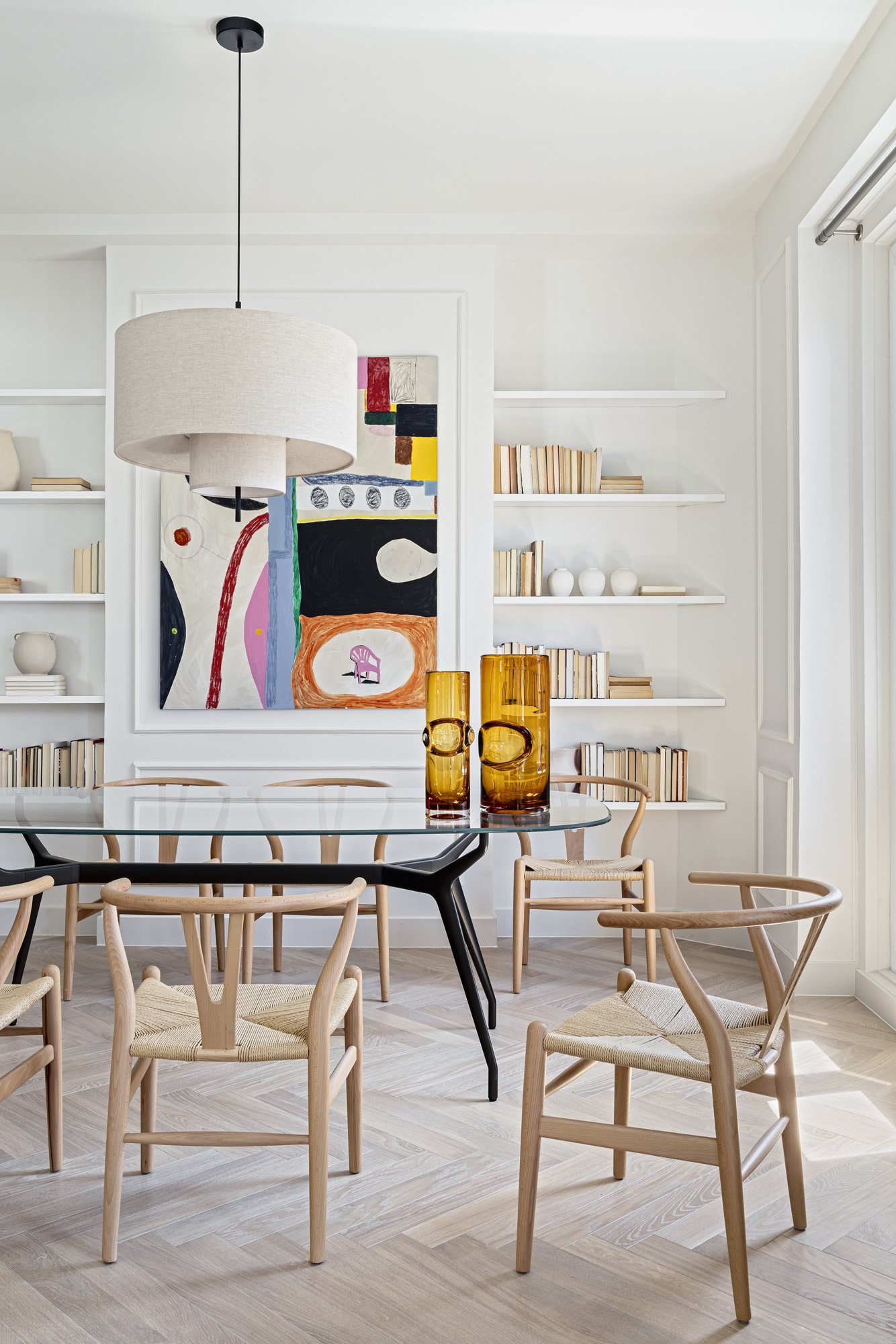 salle à manger décoration contemporaine appartement Madrid