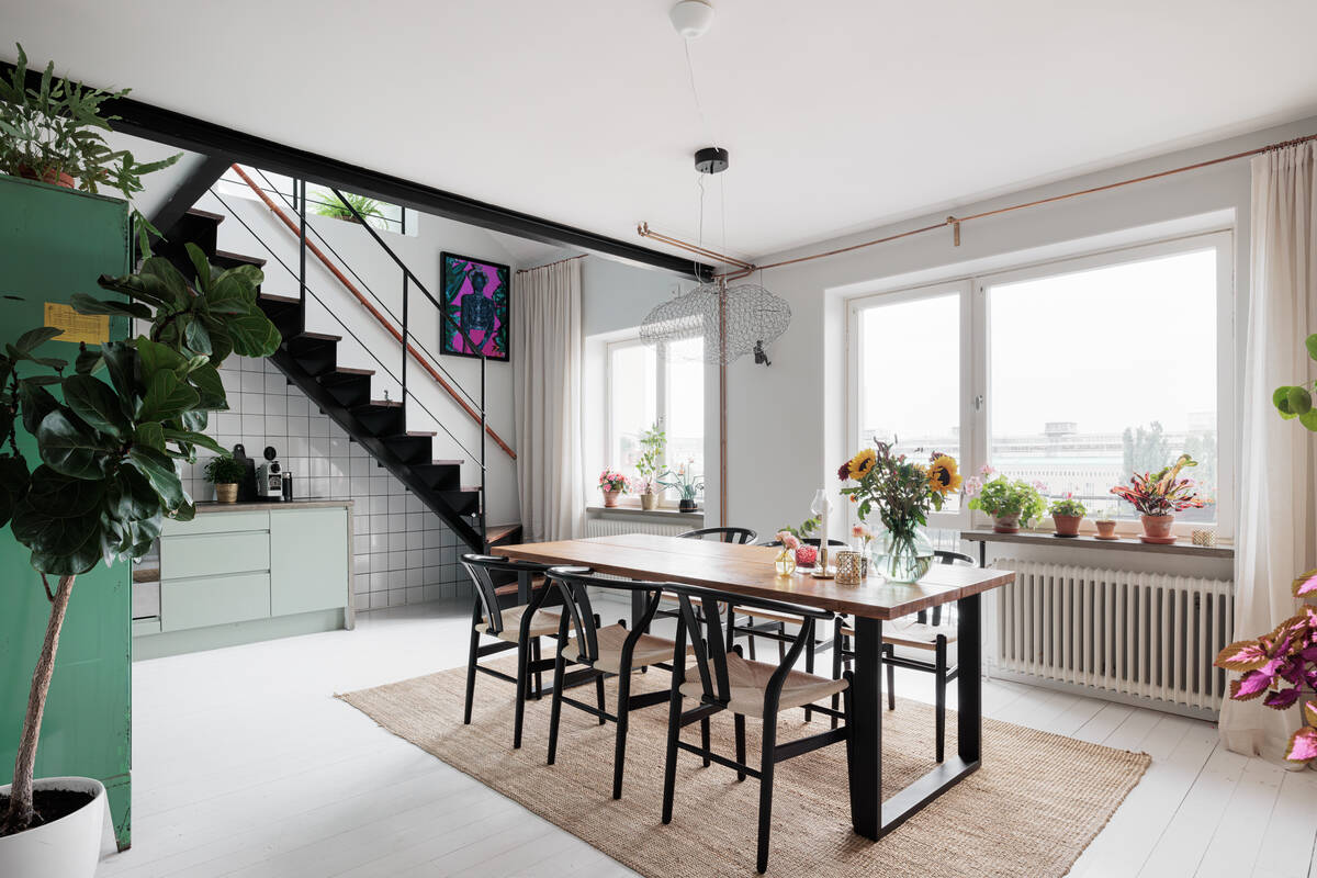 cuisine avec escalier