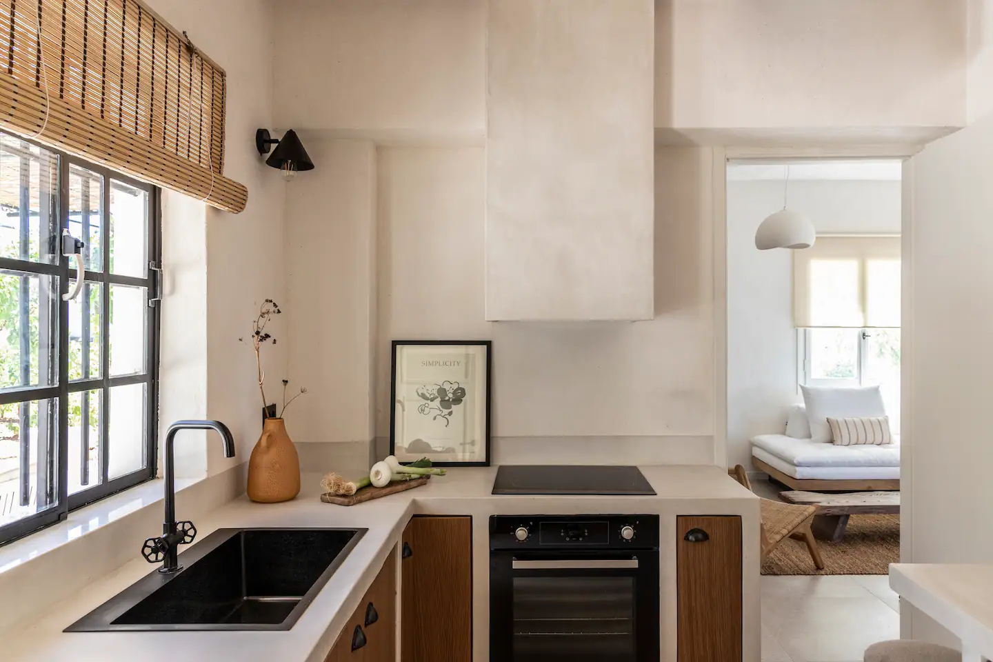 cuisine bois décoration naturelle maison en Grèce