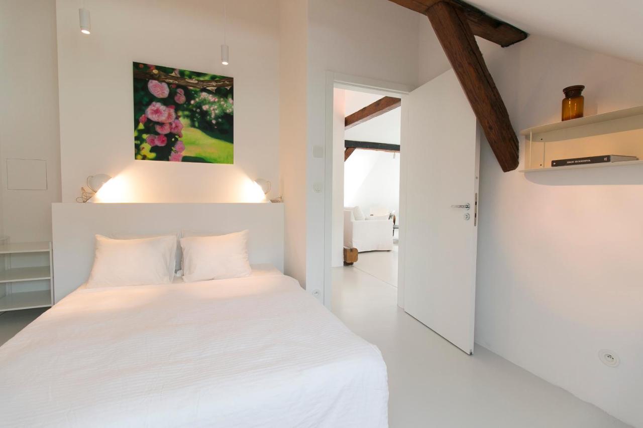 chambre blanche avec poutres chambre blanche avec poutres