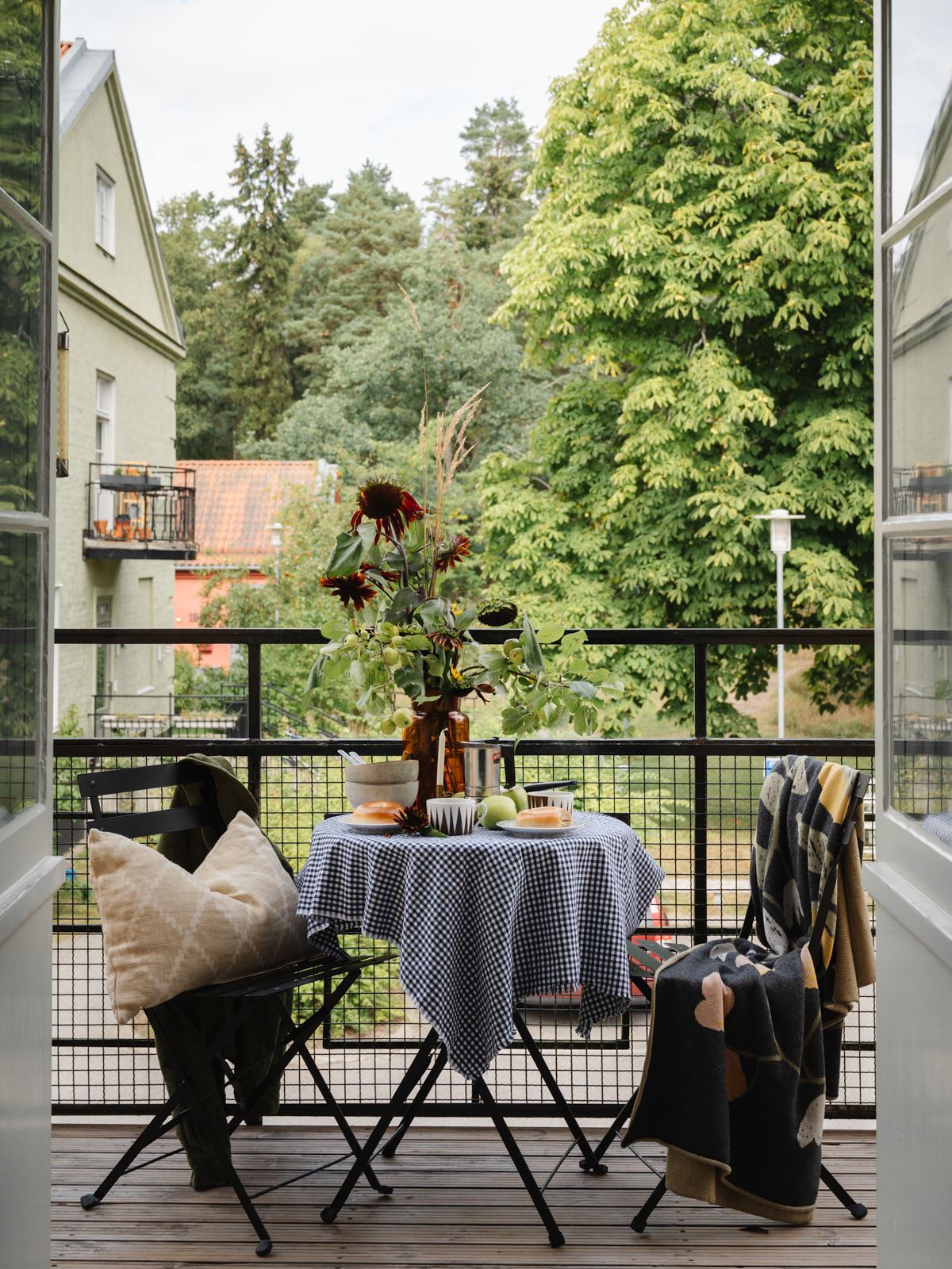balcon sur cour appartement en duplex balcon sur cour appartement en duplex