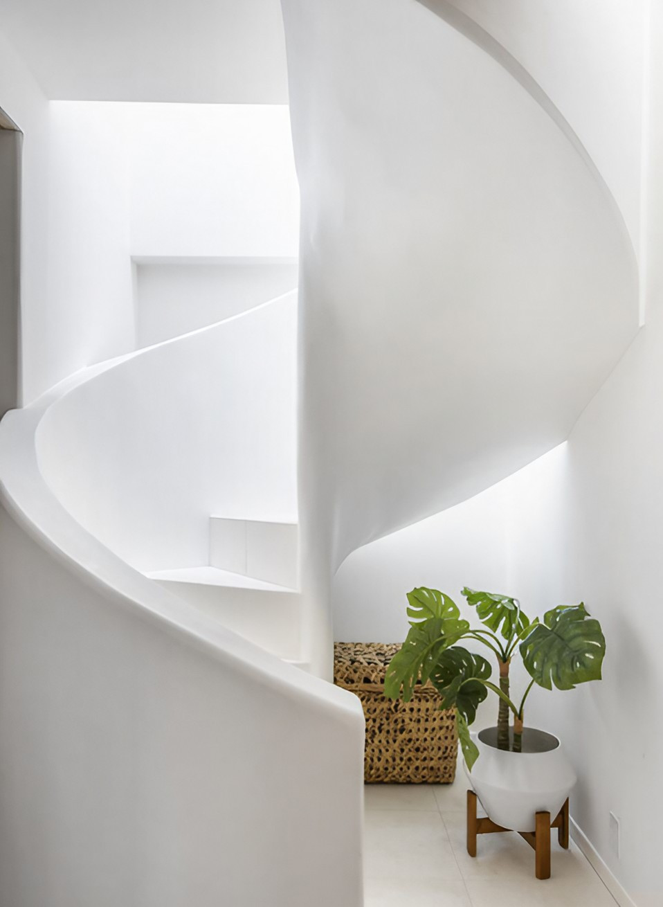 escalier colimaçon plâtre blanc escalier colimaçon plâtre blanc