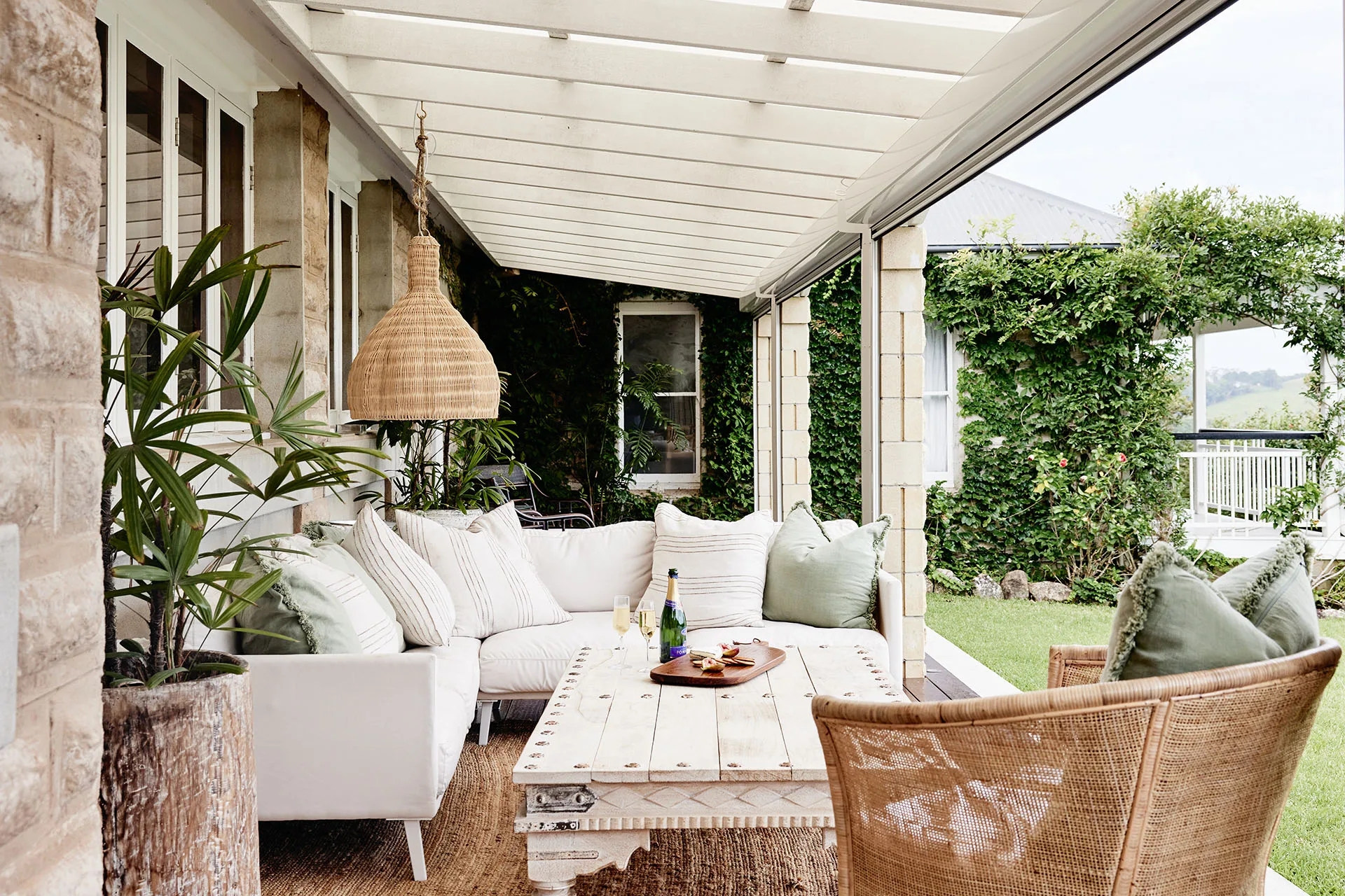 terrasse avec pergola Hinterland House Australie terrasse avec pergola Hinterland House Australie